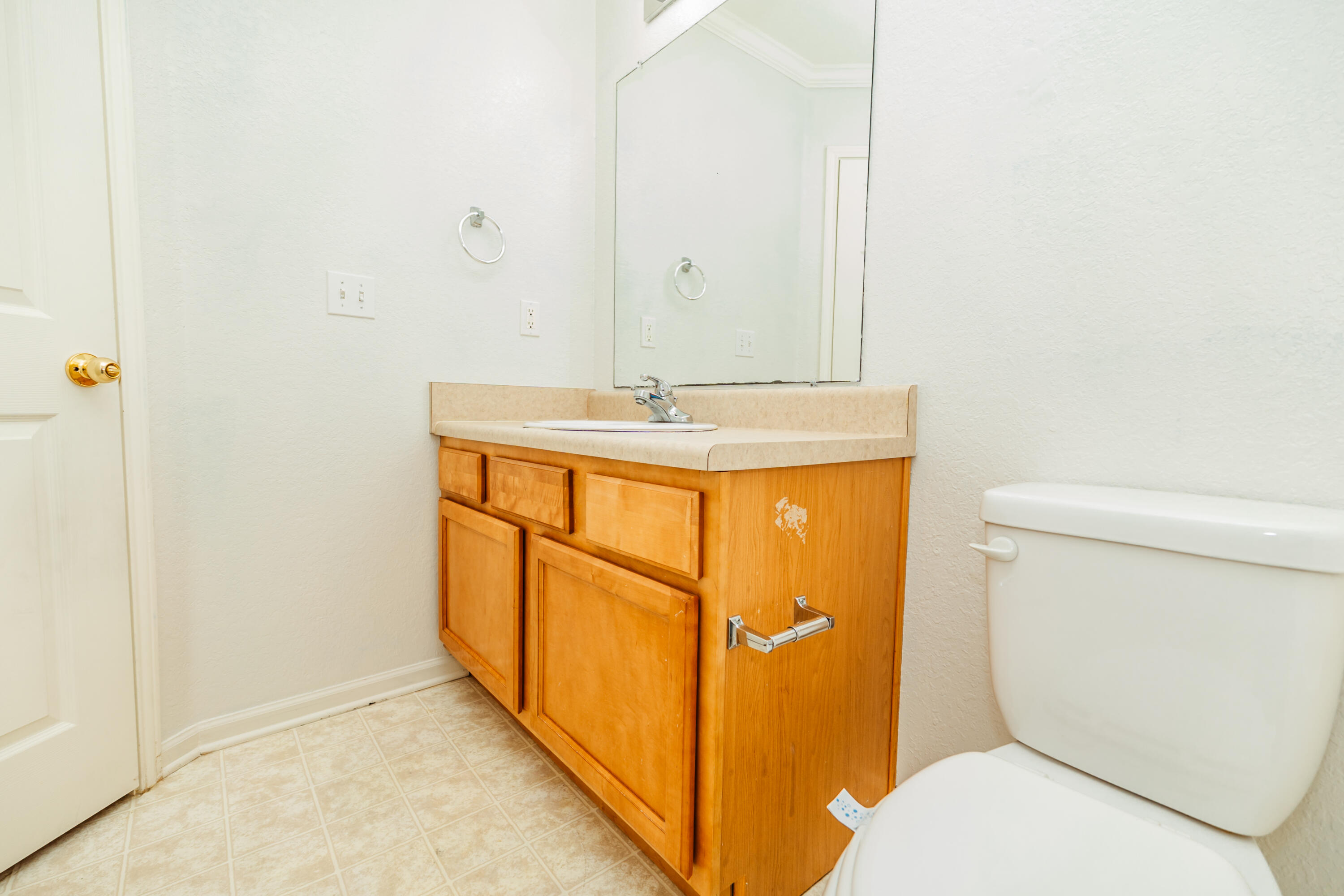 1150 Airport Road, Unit 122 Destin, FL 32541 - Photo 18 of 23 DSC09389