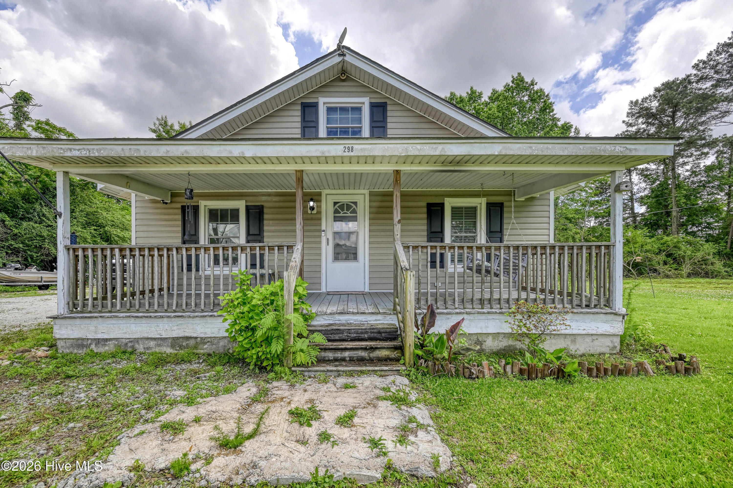 298 Comfort Road Richlands, NC 28574 - Photo 1 of 44 Road View