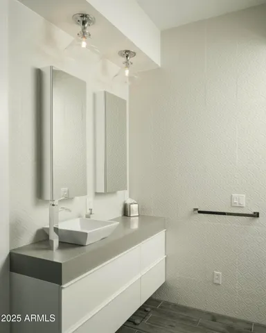 $20,000 | 8011 East Larkspur Drive, Scottsdale, AZ 85260