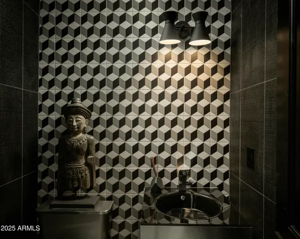 $20,000 | 8011 East Larkspur Drive, Scottsdale, AZ 85260