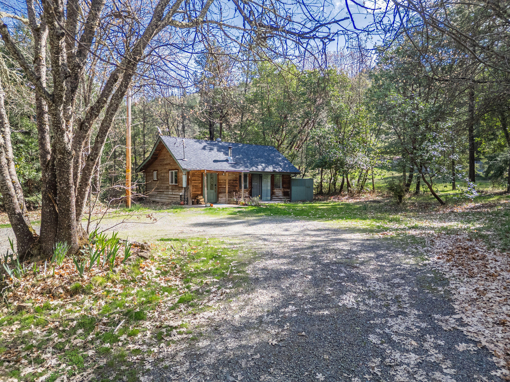 267 Grays Creek Road Grants Pass, OR 97527 - Photo 4 of 72