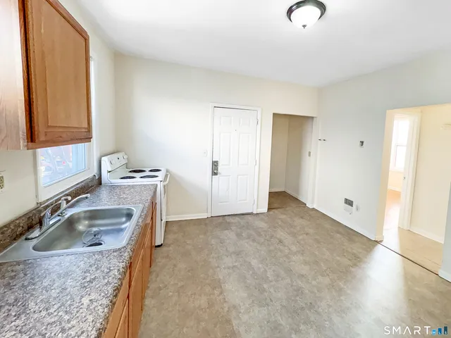 $1,700 | 34 Wolcott Street, Unit 3, New Haven, CT 06513