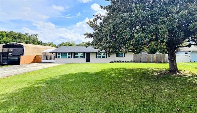 $339,900 | 5551 Fairway Drive, Ridge Manor, FL 33523