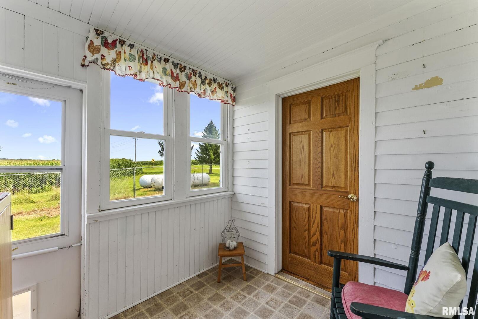 13314 175th Street West Taylor Ridge, IL 61284 - Photo 18 of 42