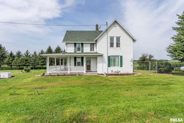 $359,900 | 13314 175th Street West, Taylor Ridge, IL 61284