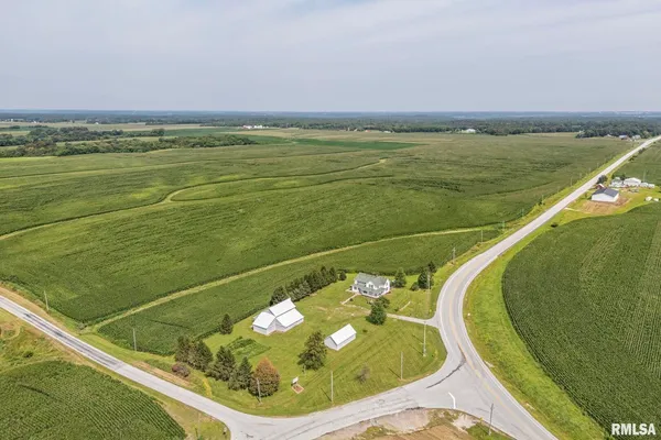 $359,900 | 13314 175th Street West, Taylor Ridge, IL 61284