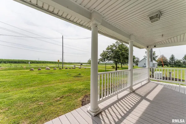 $359,900 | 13314 175th Street West, Taylor Ridge, IL 61284