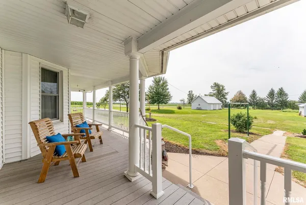 $359,900 | 13314 175th Street West, Taylor Ridge, IL 61284