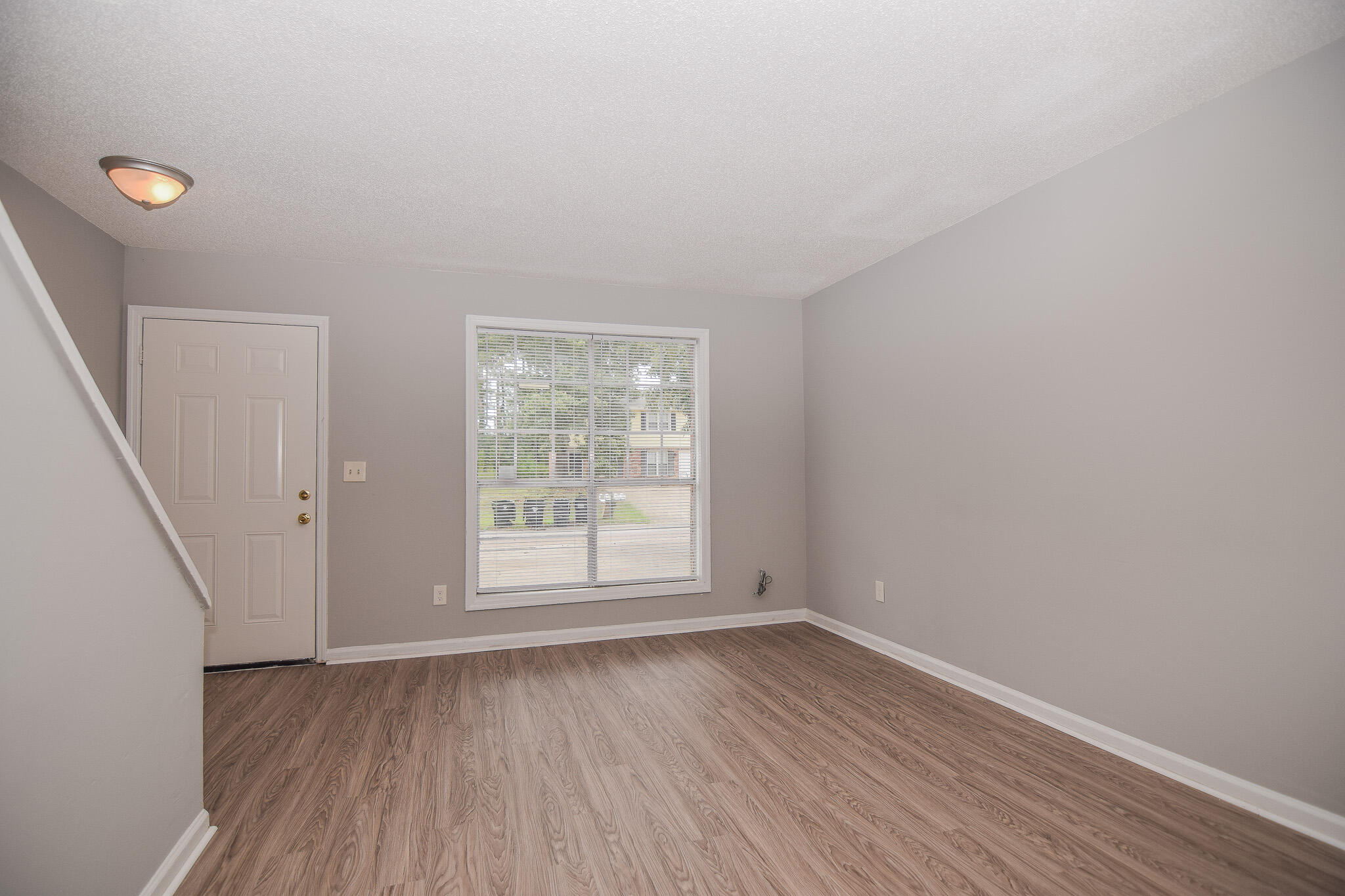 7655 Hunters Ridge Lane North Charleston, SC 29420 - Photo 3 of 8