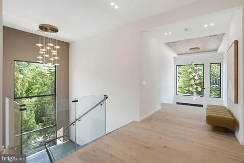 $5,695,888 | 6519 Brawner Street, McLean, VA 22101