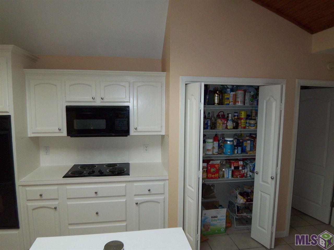 4044 Meadow Ridge Drive Baton Rouge, LA 70817 - Photo 9 of 33 Gallery Image 9