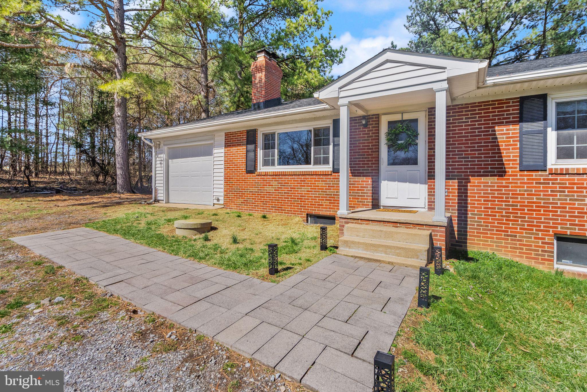 38956 Rickard Road Lovettsville, VA 20180 - Photo 3 of 78