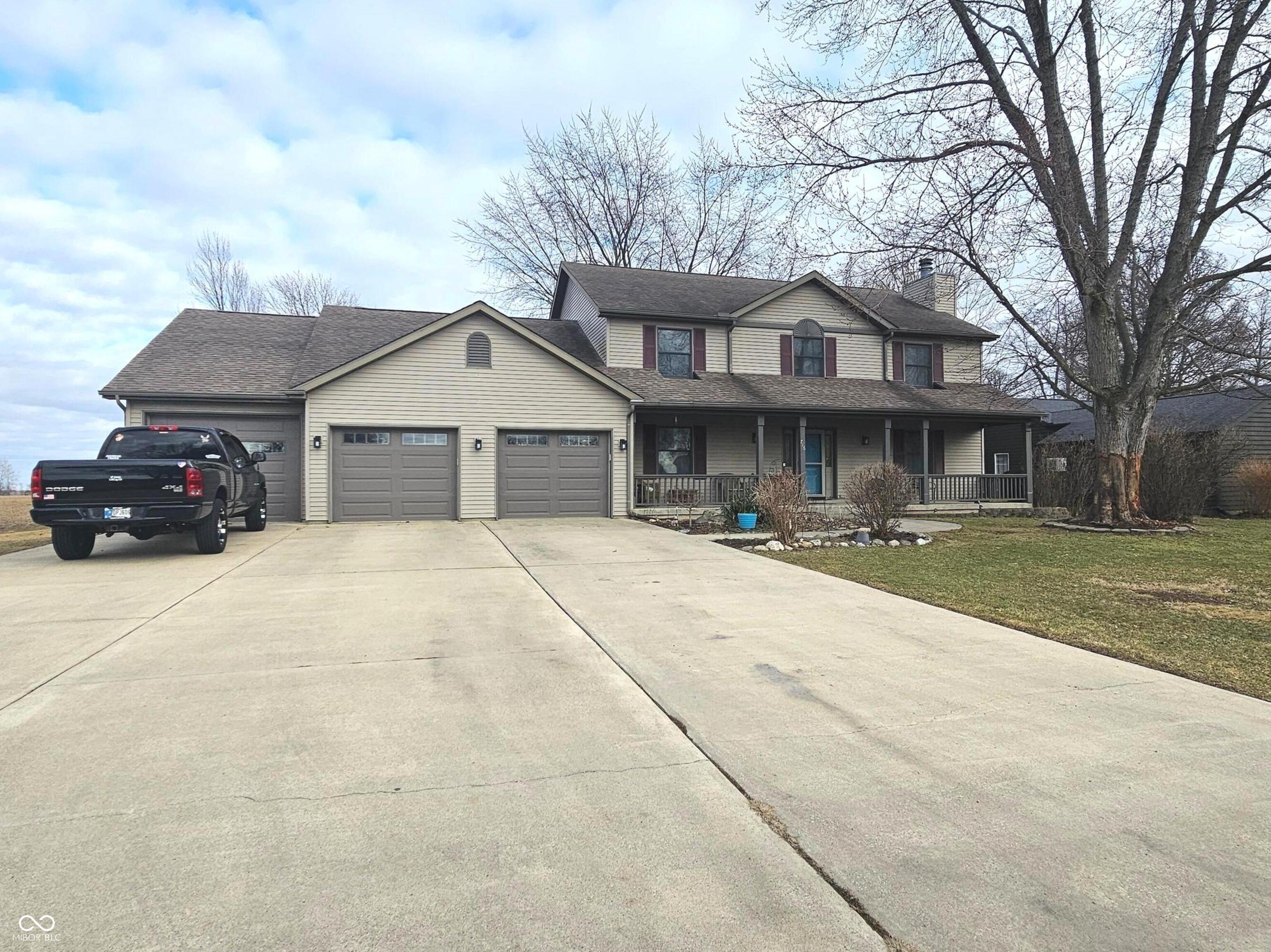 716 Allen Drive Sweetser, IN 46987 - Photo 1 of 44