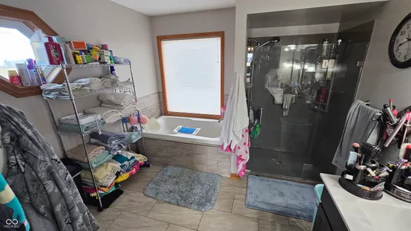 $385,000 | 716 Allen Drive, Sweetser, IN 46987