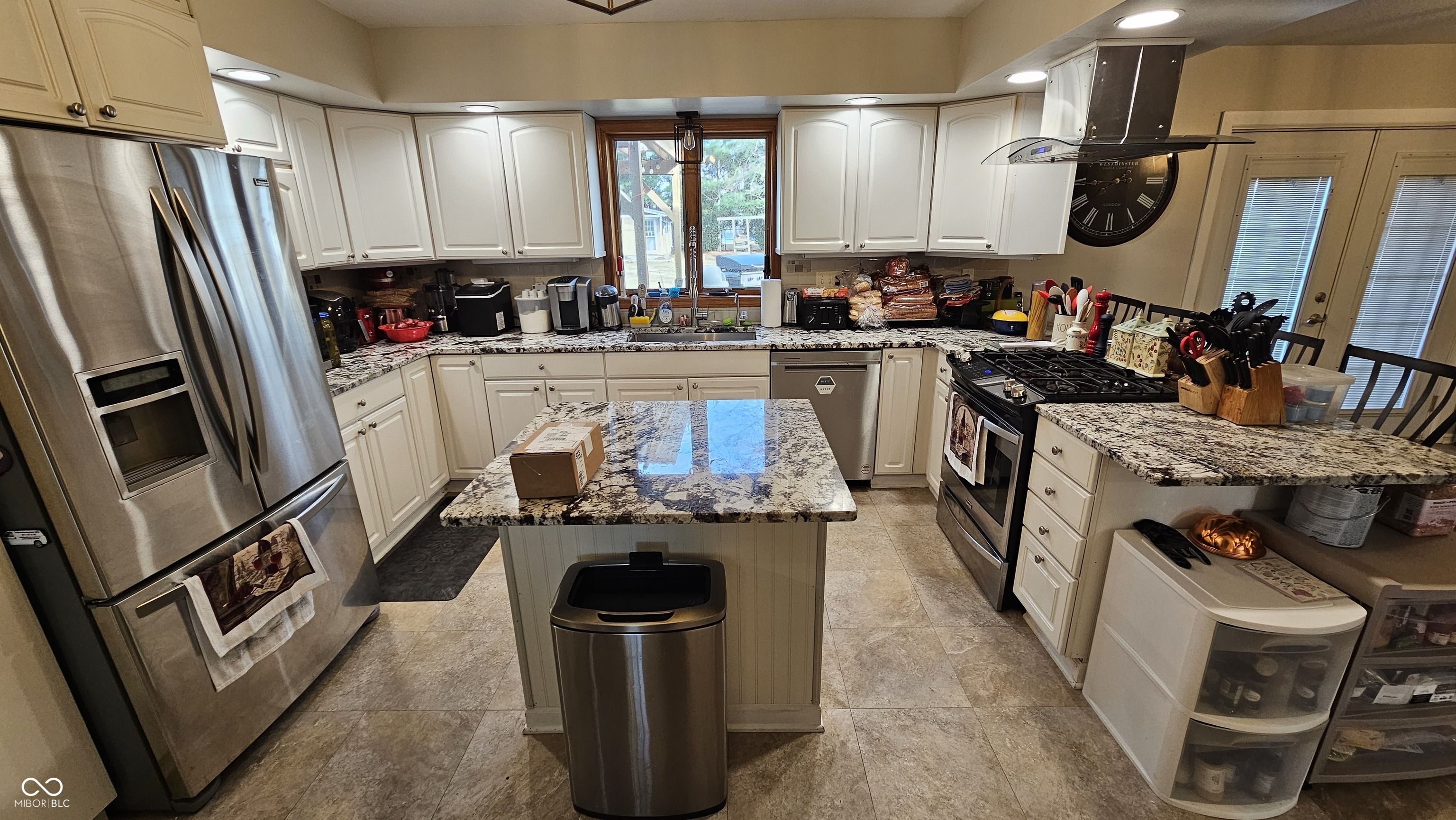 716 Allen Drive Sweetser, IN 46987 - Photo 5 of 44