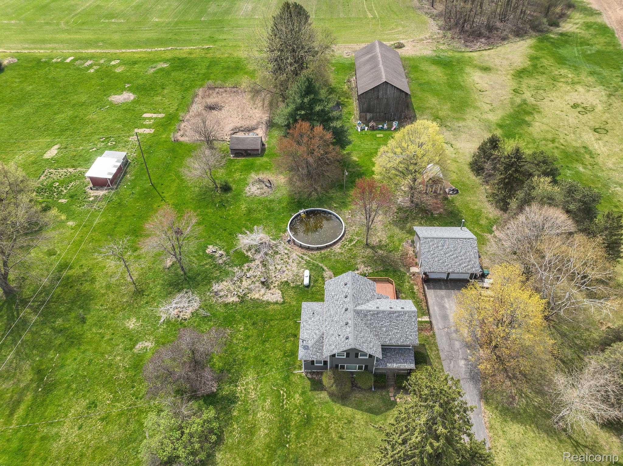 10639 Mason Road Fowlerville, MI 48836 - Photo 6 of 25