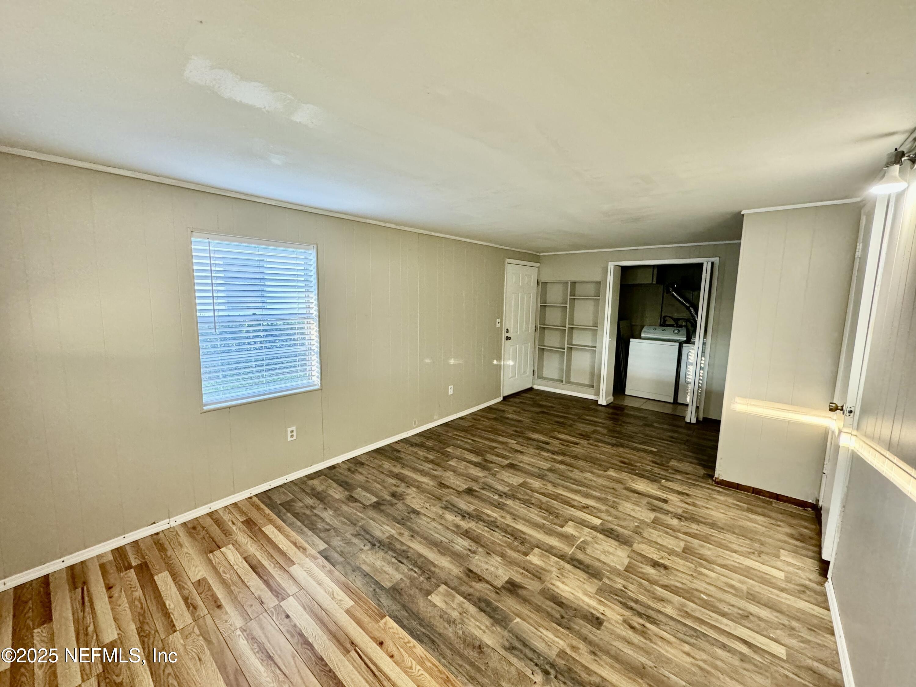 1157 Gunka Road Jacksonville, FL 32216 - Photo 12 of 24 a view of empty room