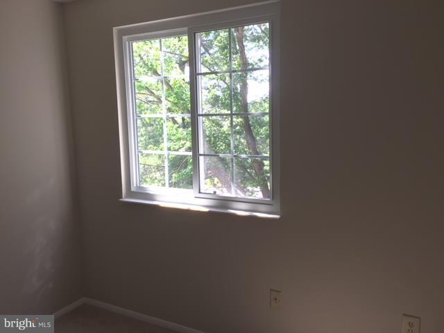 1411 Farmcrest Way Silver Spring, MD 20905 - Photo 15 of 28 Bedroom #3