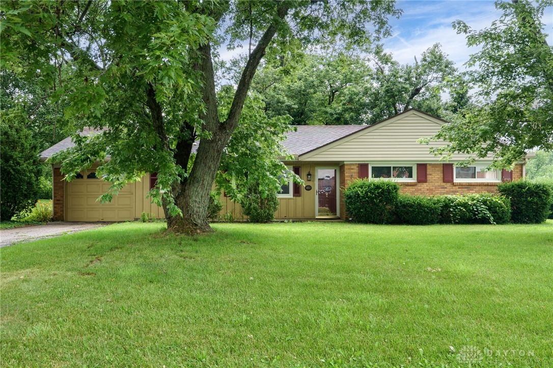 160 East Alex Bell Road Dayton, OH 45459 - Photo 1 of 28 Gallery Image 1
