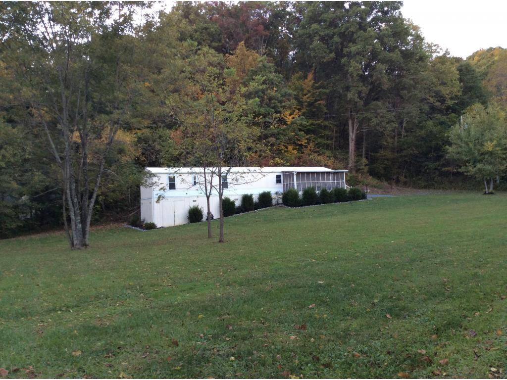 129 Wampler Road Bristol, TN 37620 - Photo 7 of 24 Fall 2014 Front View
