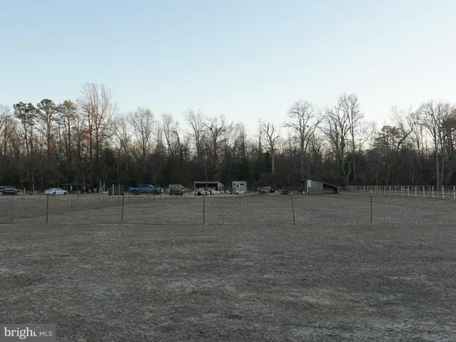 a house view with a outdoor space