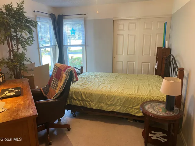 $299,900 | 92 Stoney Creek Drive, Clifton Park, NY 12065