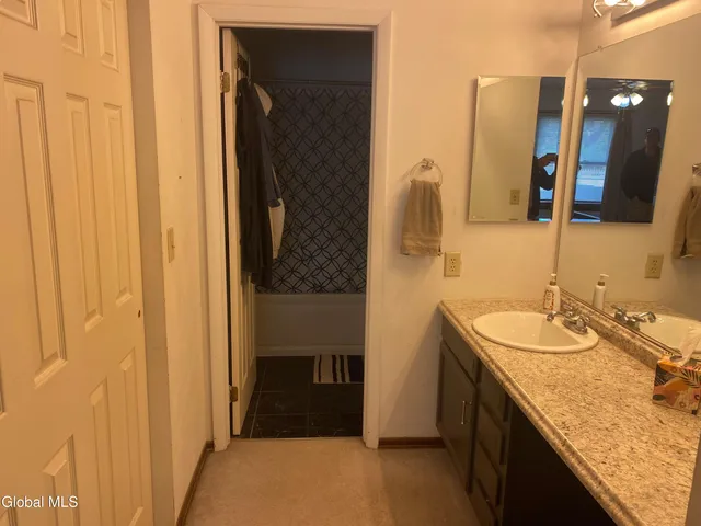 $299,900 | 92 Stoney Creek Drive, Clifton Park, NY 12065