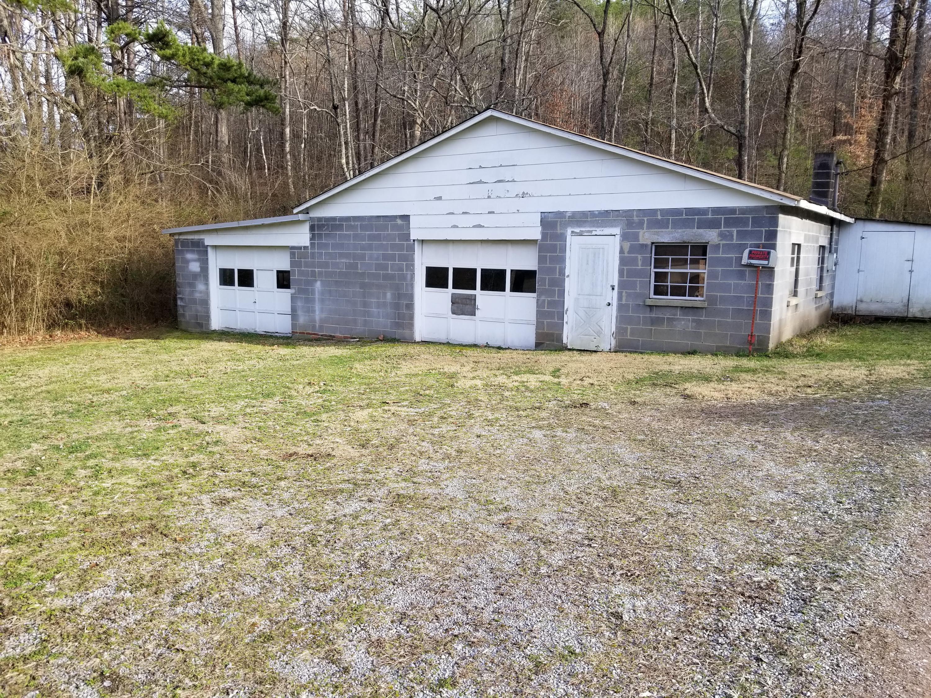 8907 West Simpson Road Knoxville, TN 37920 - Photo 3 of 38 20190209_161659