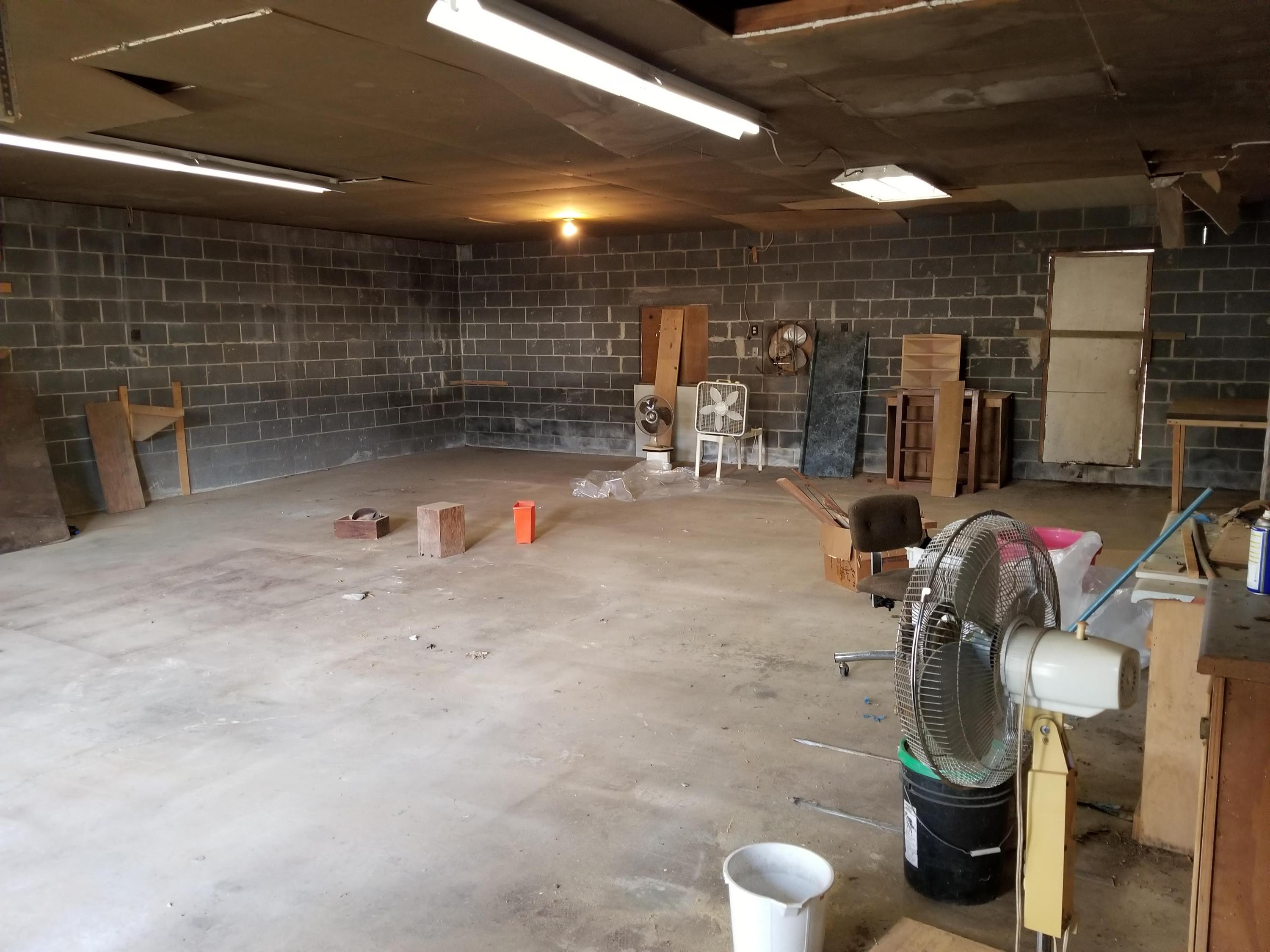 8907 West Simpson Road Knoxville, TN 37920 - Photo 4 of 38 20190209_161812