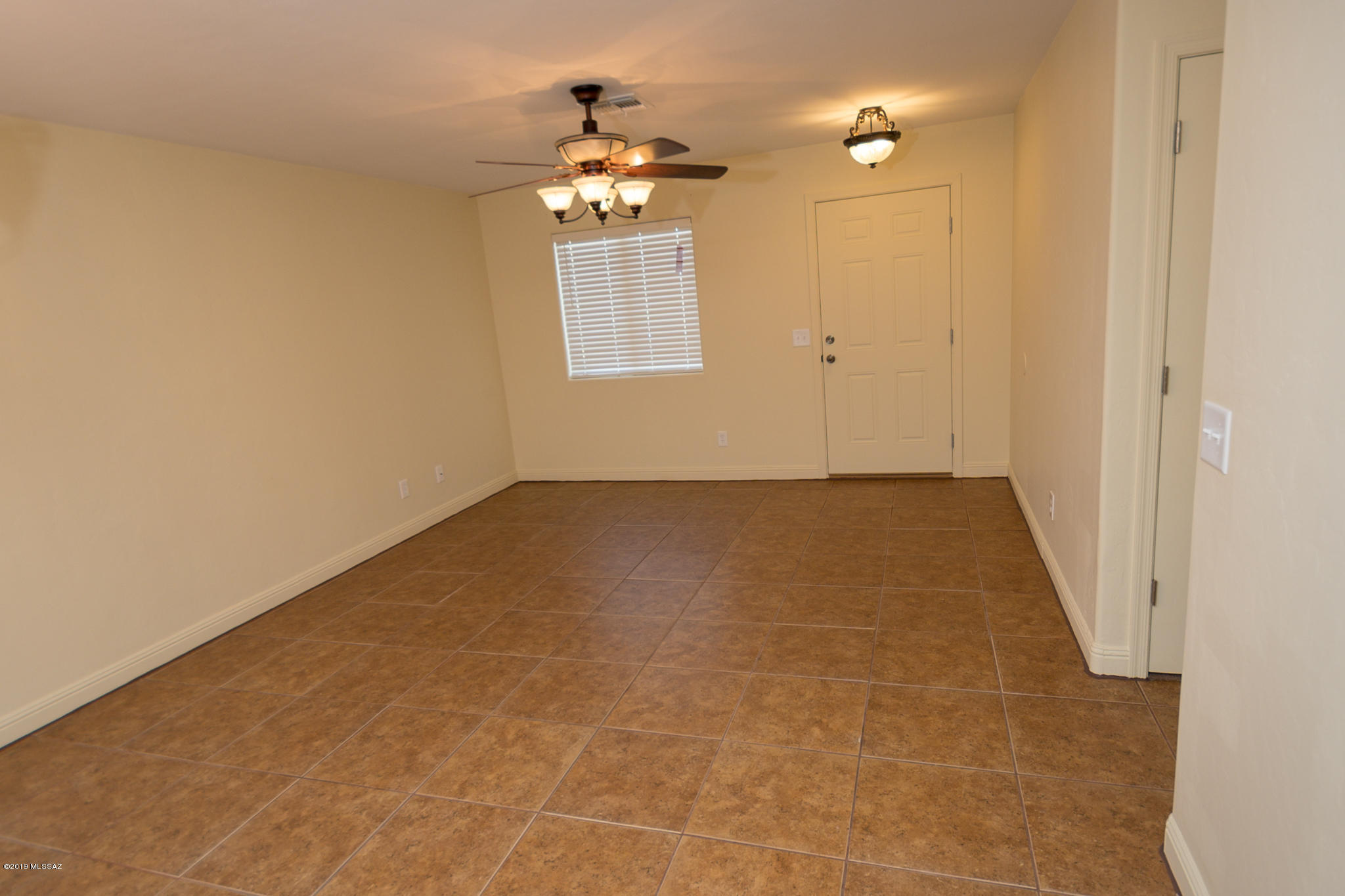 170 East Medina Road Tucson, AZ 85756 - Photo 10 of 45 Gallery Image 10