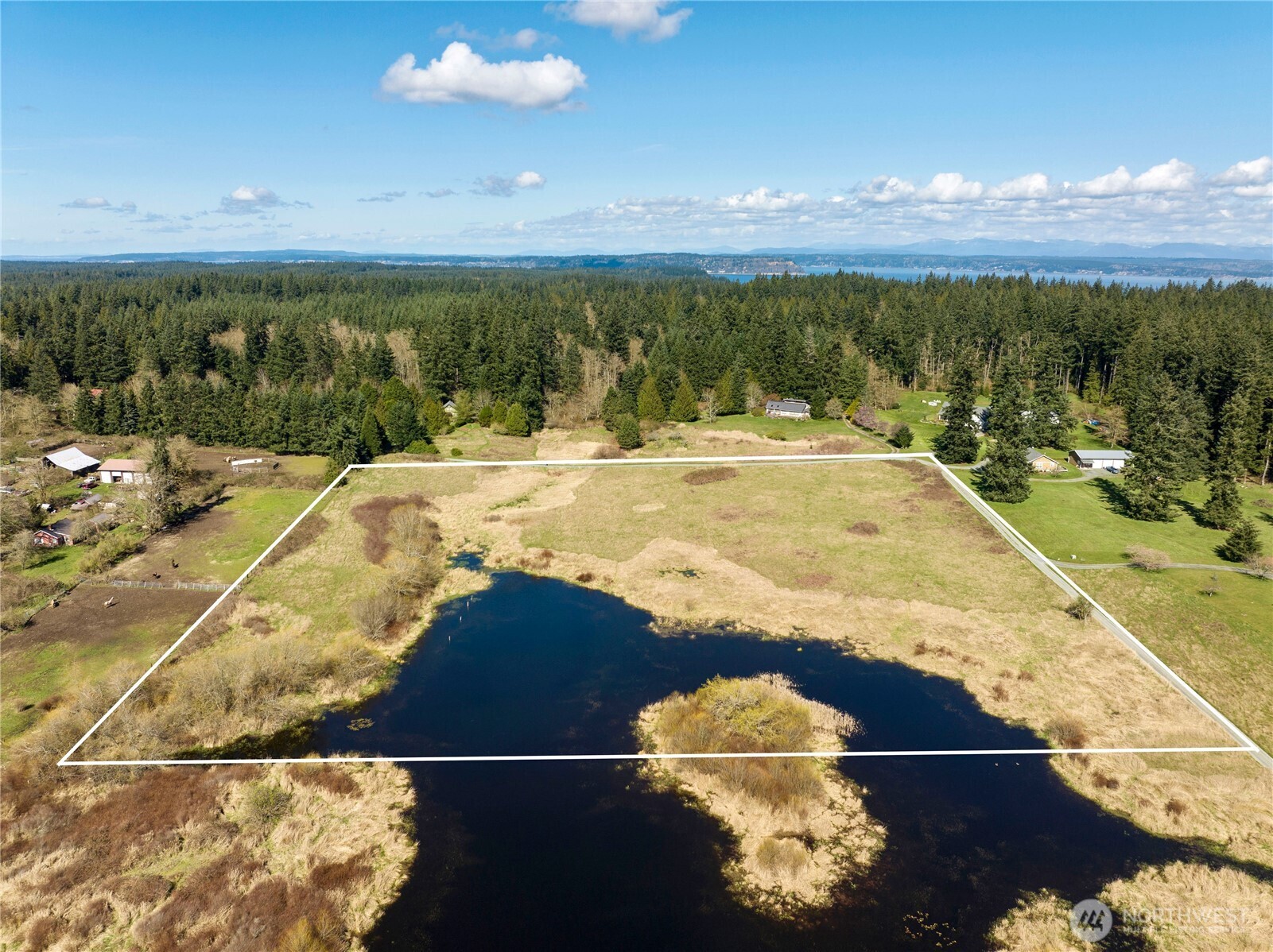 4320 Barbara Lane Clinton, WA 98236 - Photo 15 of 22