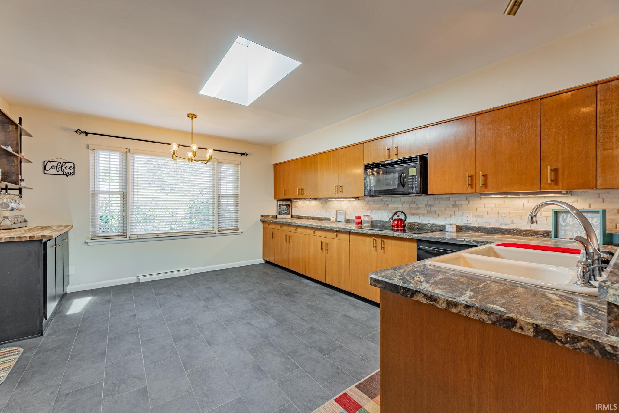 3920 Stringtown Road Evansville, IN 47710 - Photo 11 of 35 Gallery Image 11