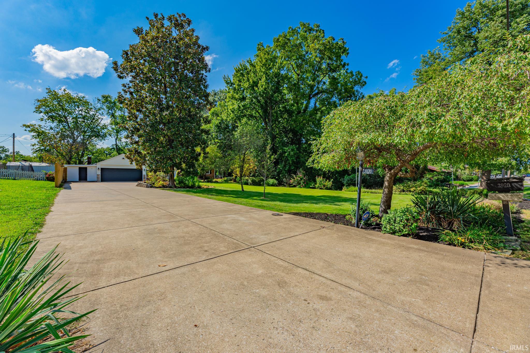 3920 Stringtown Road Evansville, IN 47710 - Photo 6 of 35 Gallery Image 6