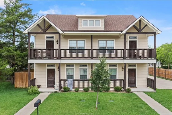 $3,250 | 411 Ash Street, College Station, TX 77840
