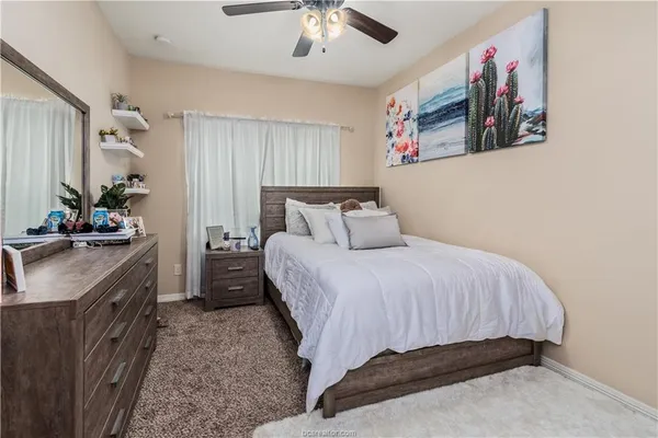 $3,250 | 411 Ash Street, College Station, TX 77840