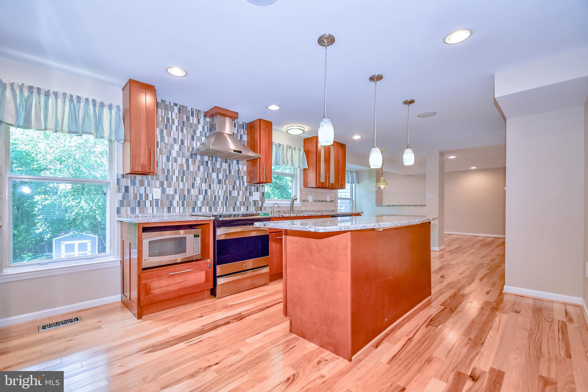 72 Yew Road Baltimore, MD 21221 - Photo 14 of 49