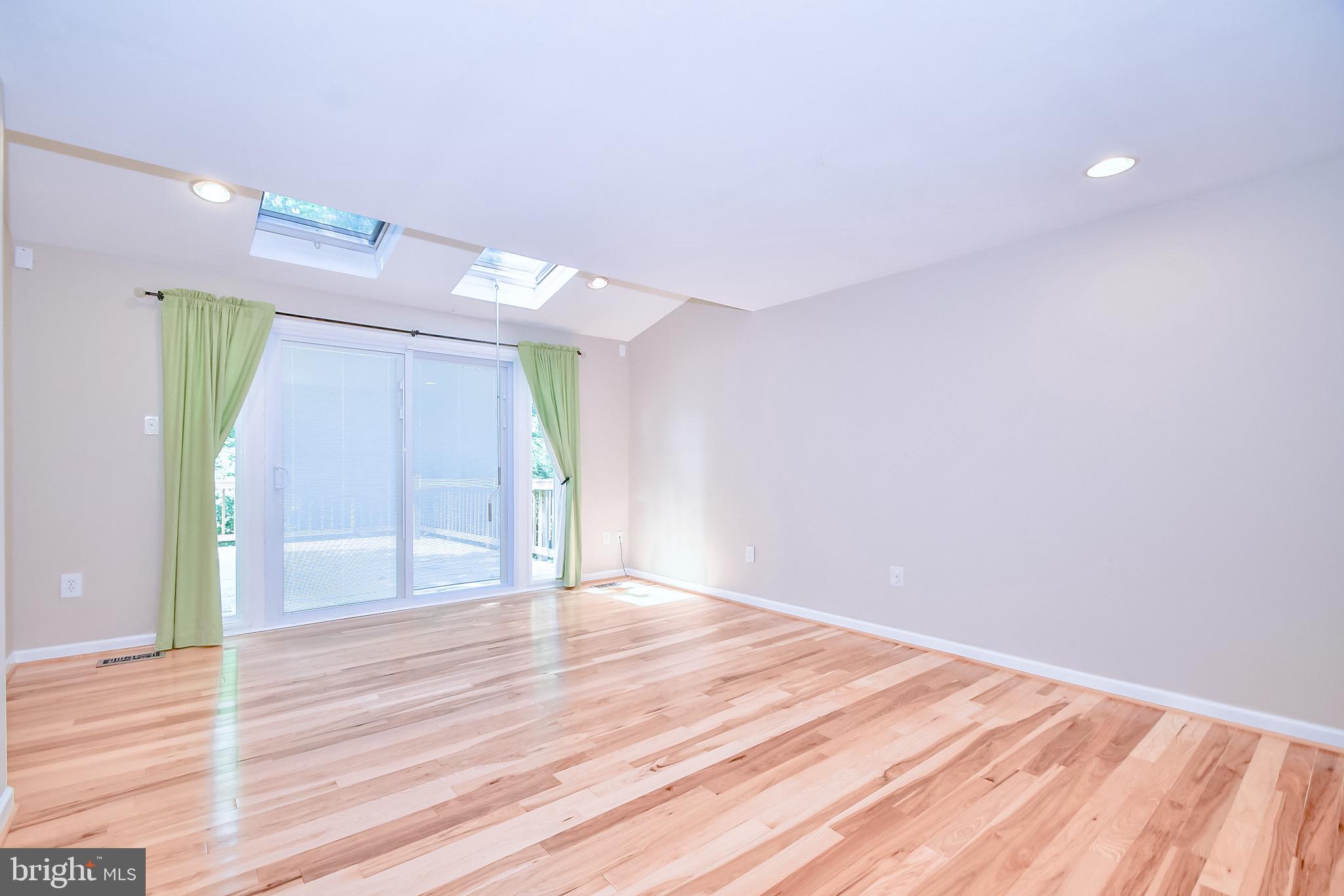 72 Yew Road Baltimore, MD 21221 - Photo 20 of 49