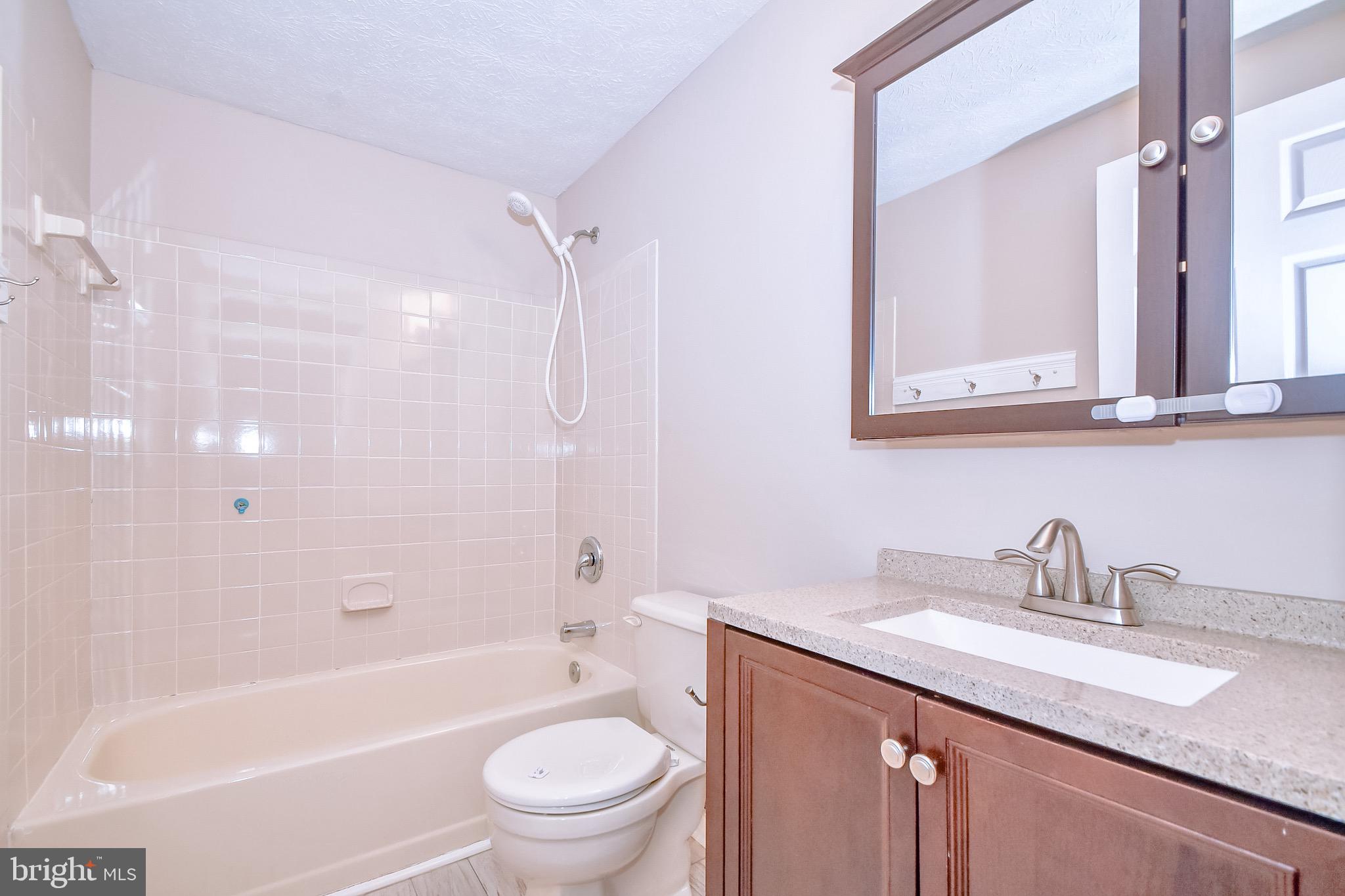 72 Yew Road Baltimore, MD 21221 - Photo 26 of 49
