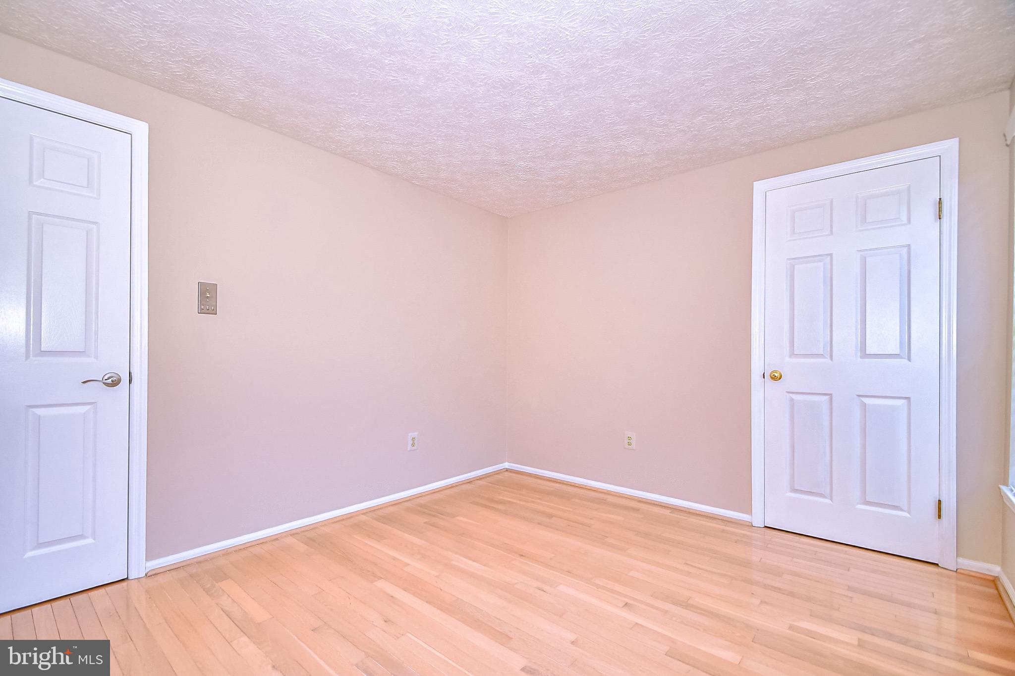 72 Yew Road Baltimore, MD 21221 - Photo 29 of 49
