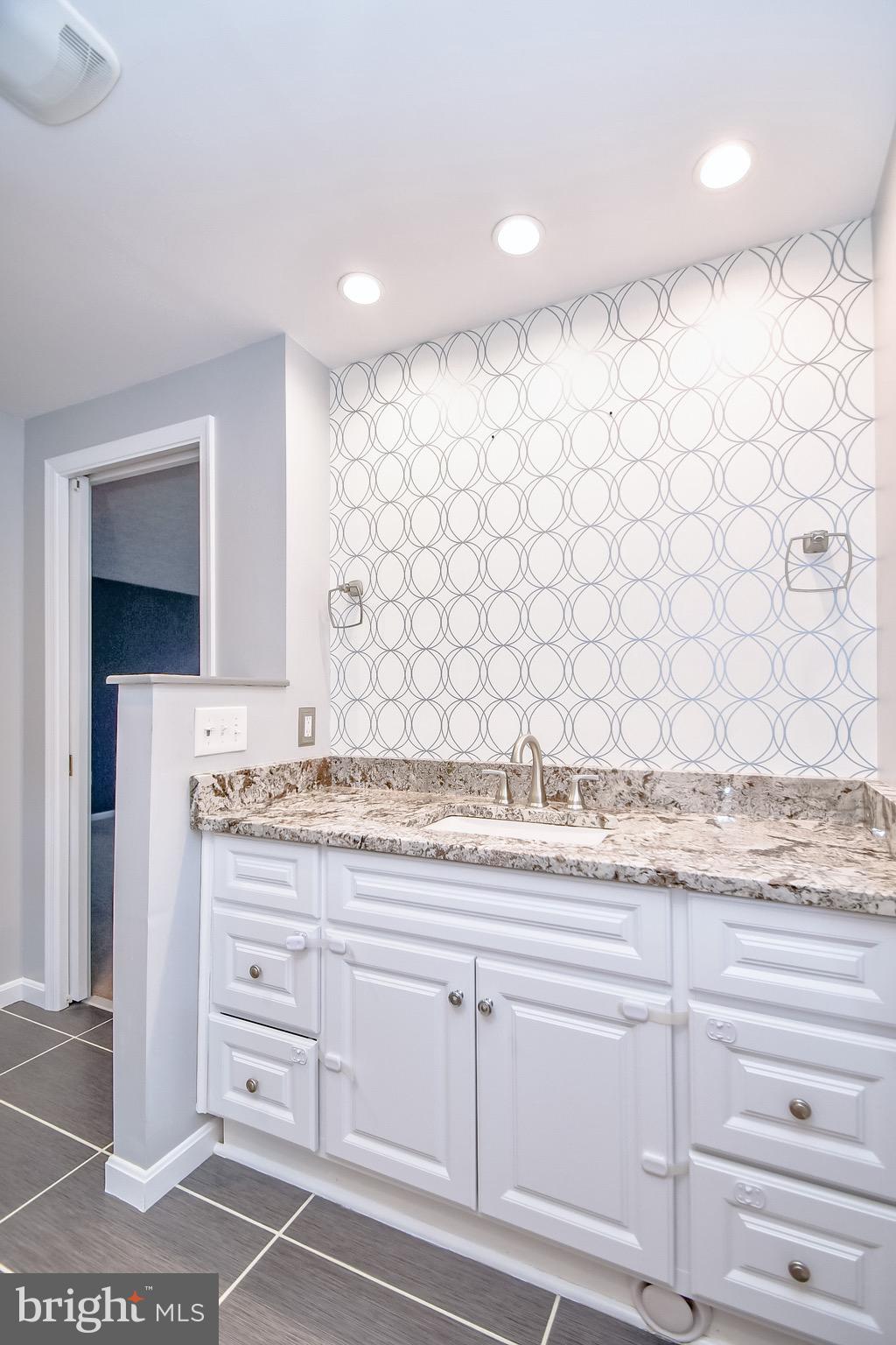 72 Yew Road Baltimore, MD 21221 - Photo 43 of 49