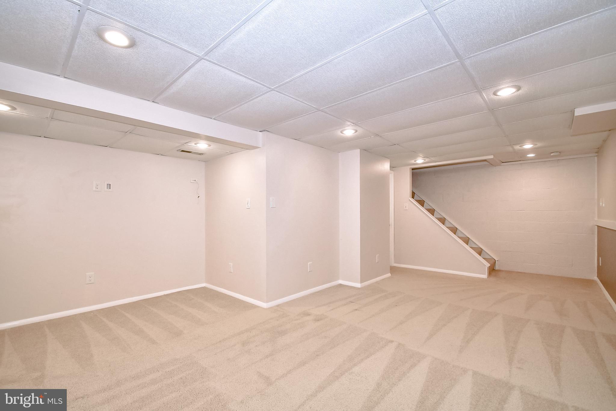 72 Yew Road Baltimore, MD 21221 - Photo 46 of 49
