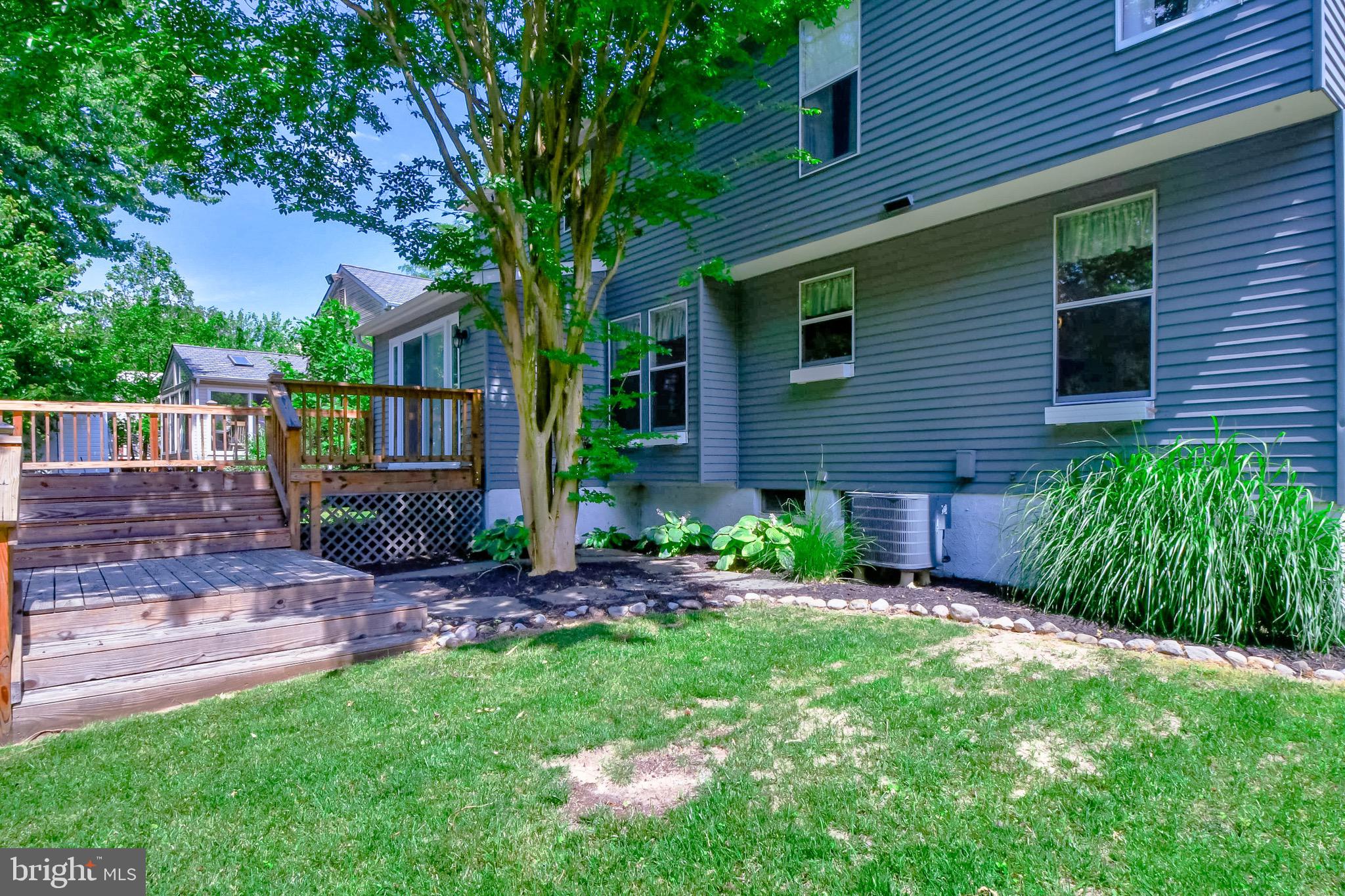 72 Yew Road Baltimore, MD 21221 - Photo 9 of 49