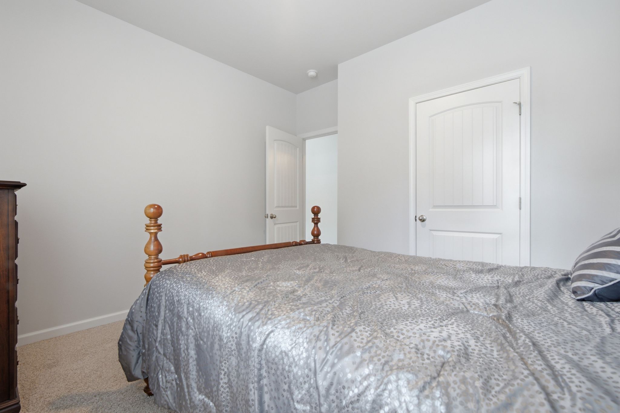 514 Ash Street Lebanon, TN 37087 - Photo 21 of 37 a bedroom with a bed and a window