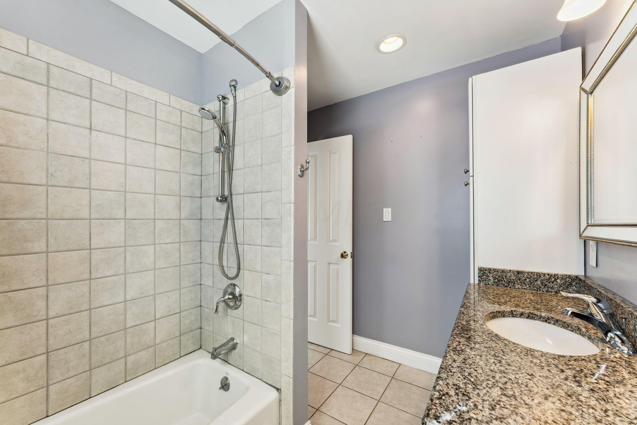 114 South Cassingham Road Bexley, OH 43209 - Photo 32 of 51 Full bath master