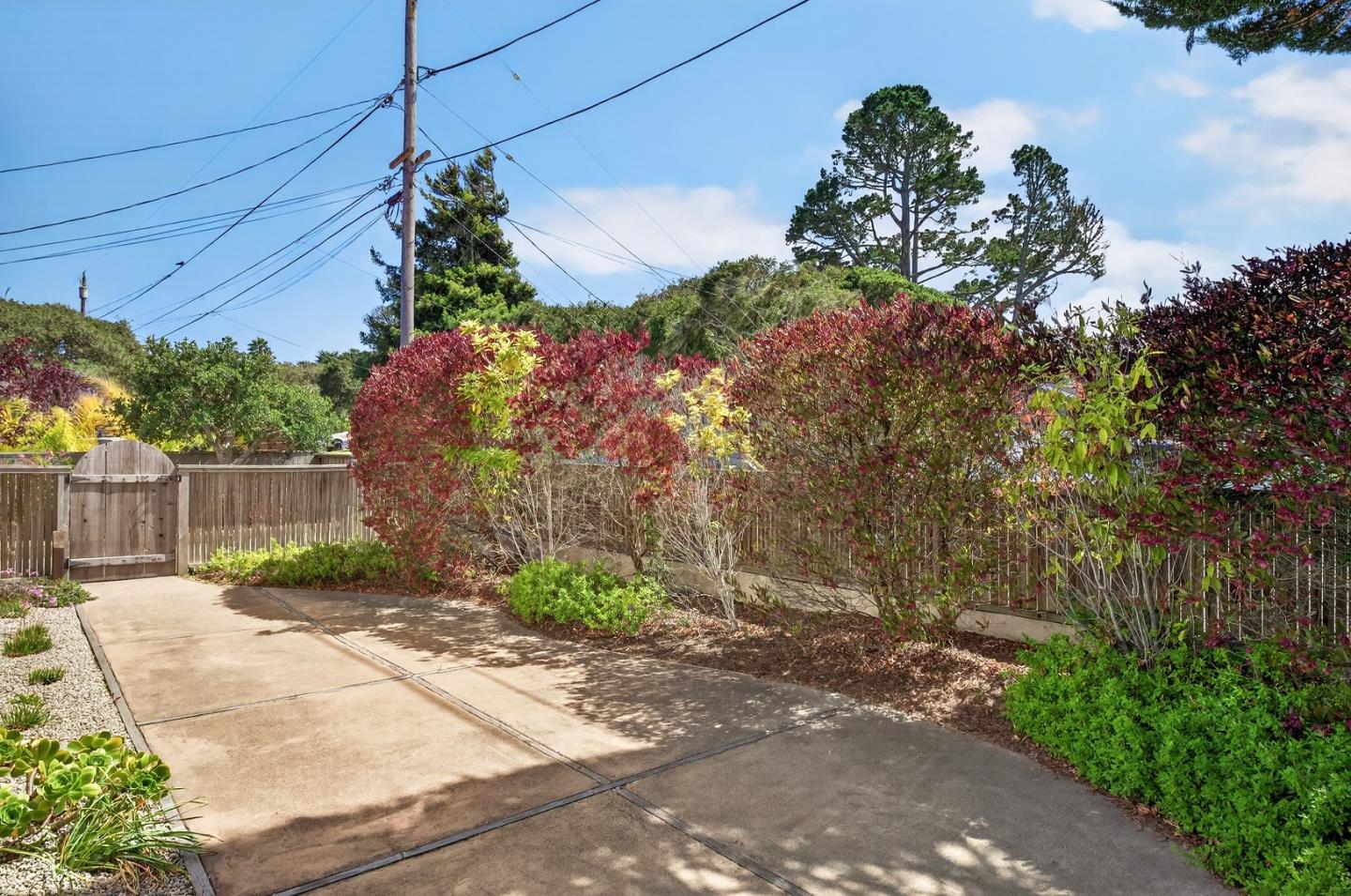 1099 David Avenue Monterey, CA 93940 - Photo 21 of 29