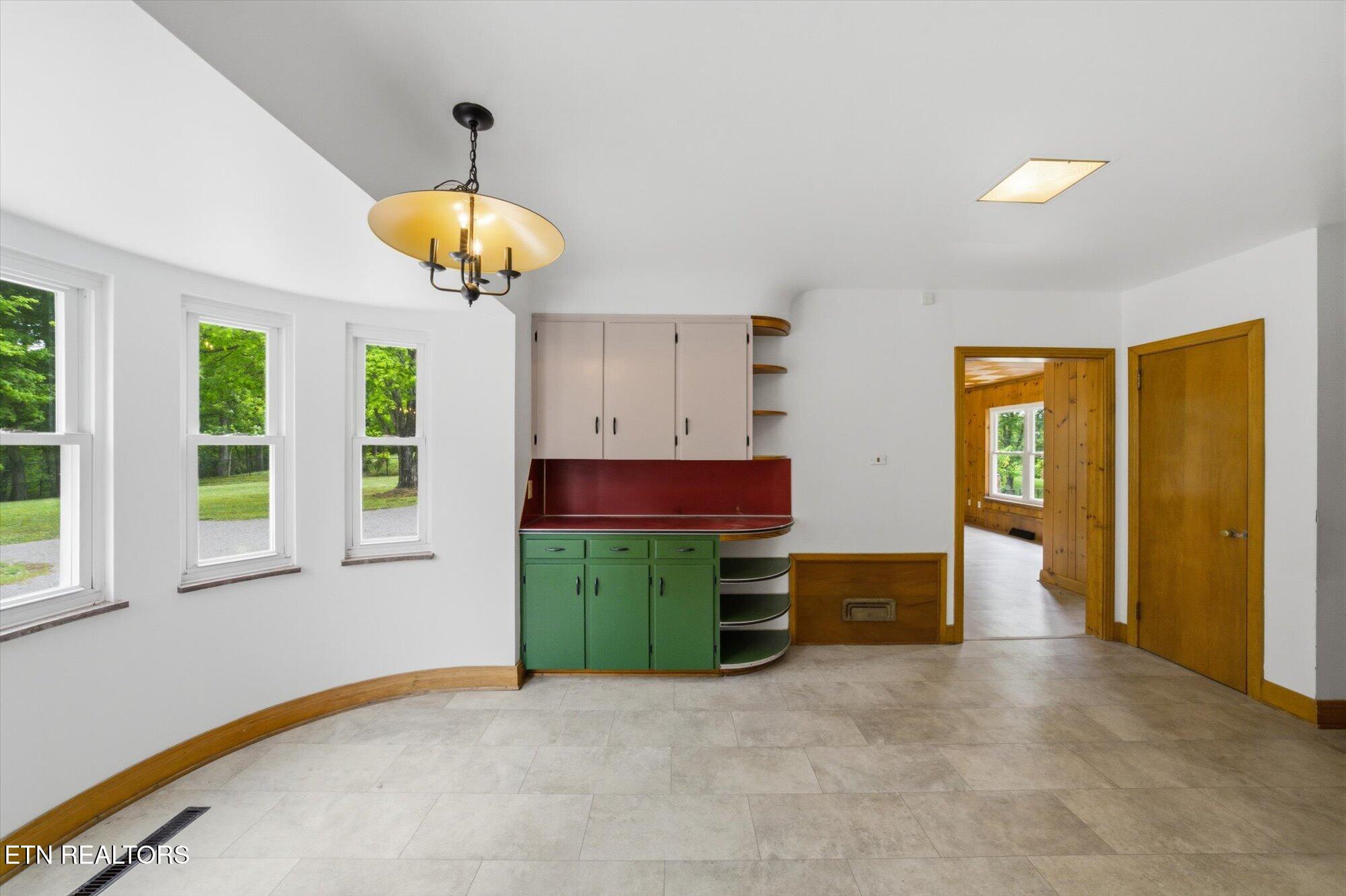 5215 East Sunset Road Knoxville, TN 37914 - Photo 19 of 57 Kitchen