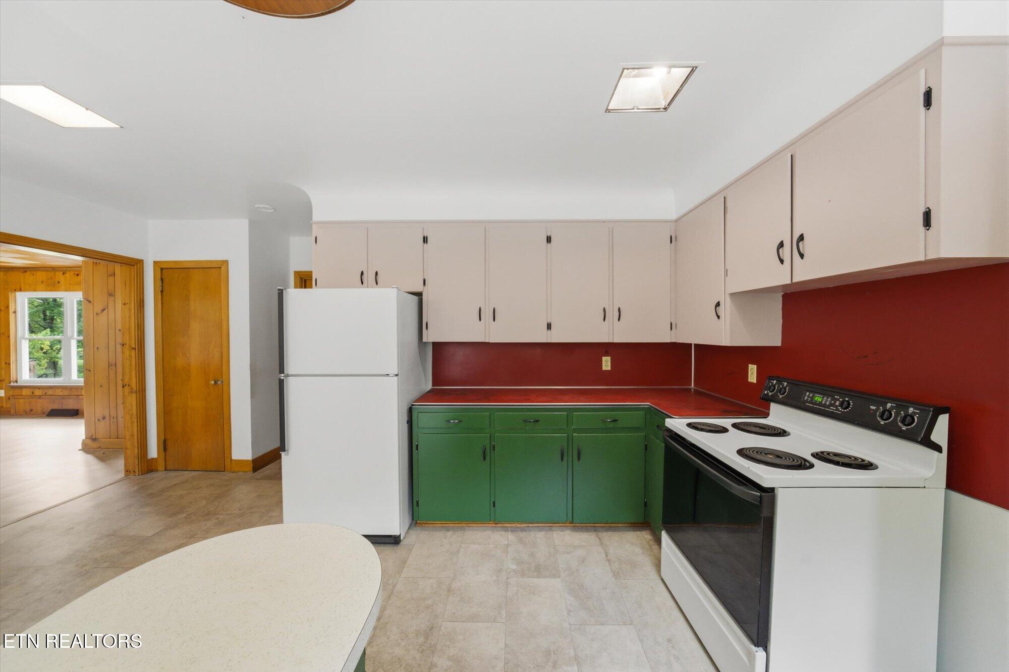5215 East Sunset Road Knoxville, TN 37914 - Photo 24 of 57 Kitchen