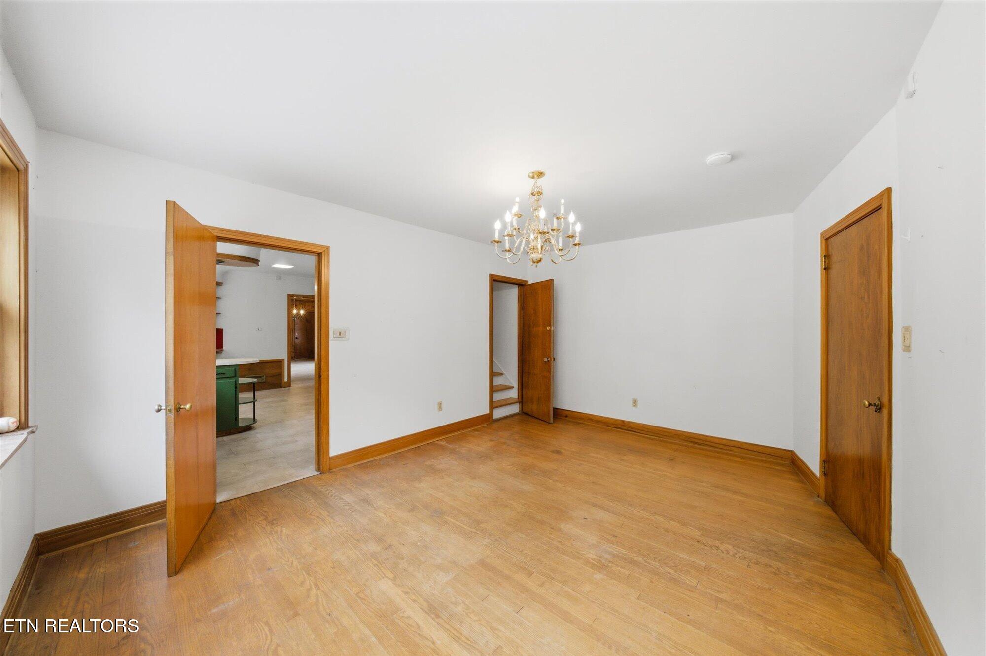 5215 East Sunset Road Knoxville, TN 37914 - Photo 30 of 57 Dining Room