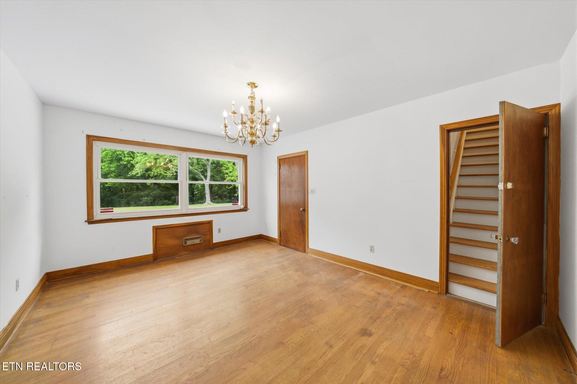 5215 East Sunset Road Knoxville, TN 37914 - Photo 31 of 57 Dining Room