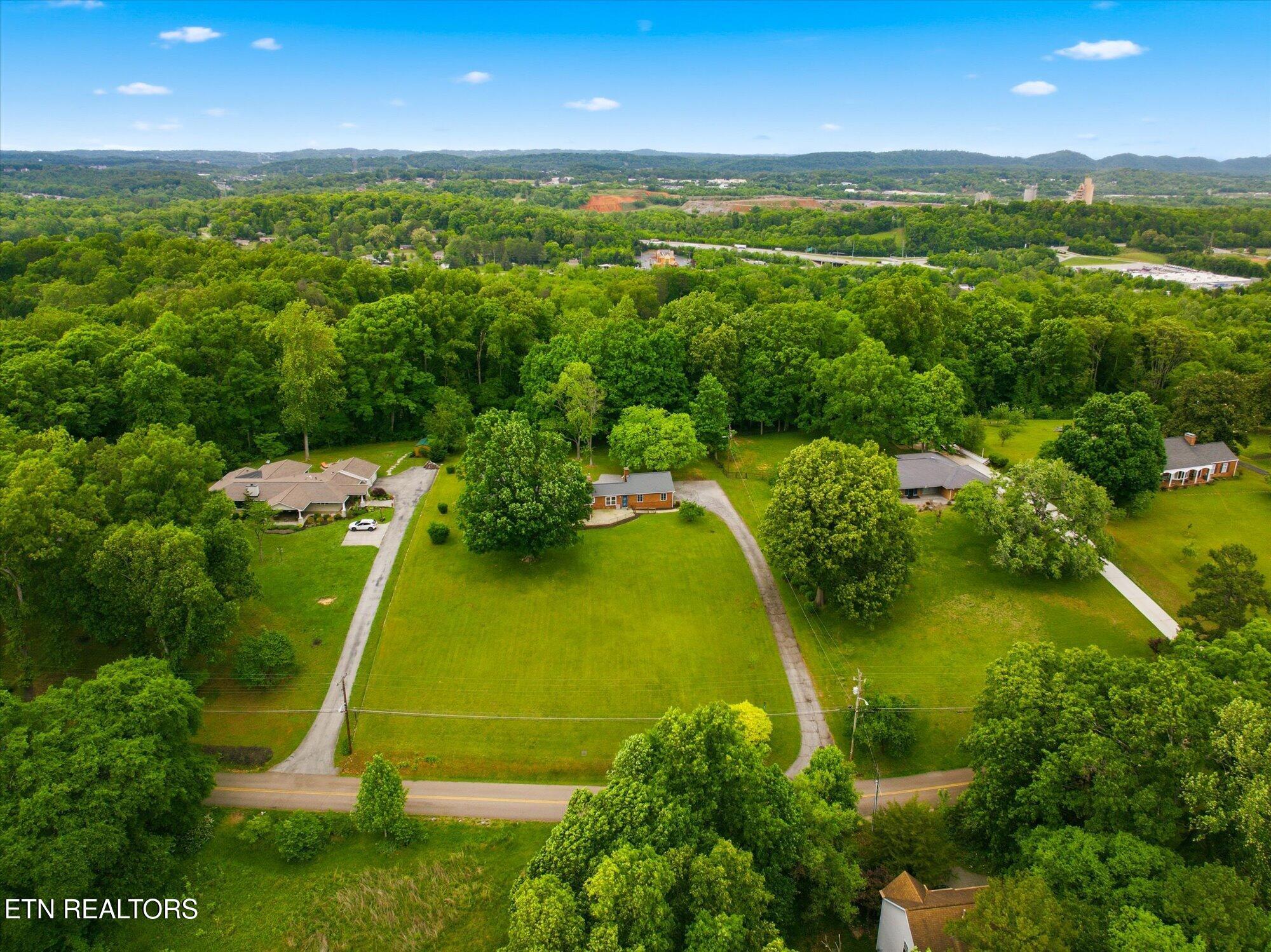 5215 East Sunset Road Knoxville, TN 37914 - Photo 57 of 57 59-5125-E-Sunset-Rd-Knoxville-TN-59